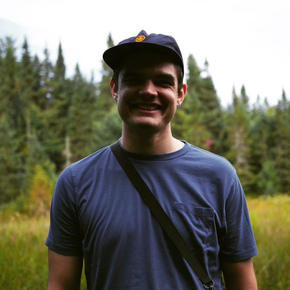 Meet your Posher, Alec - Picture 1 of 1